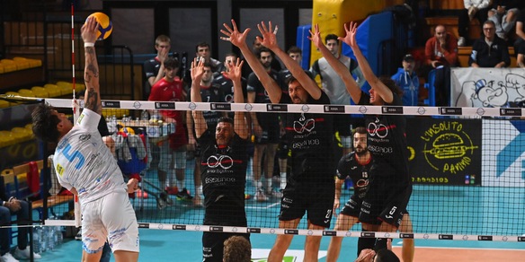 Per Pineto primo cin cin interno contro Fano