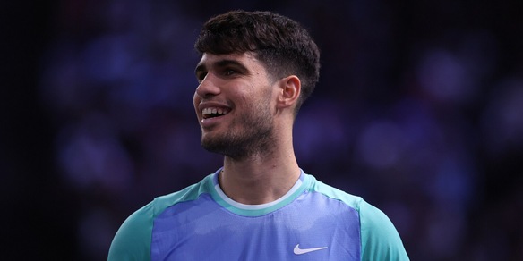 Incredibile Alcaraz, c'è il campo delle Finals (e della Davis) nella Ferrero Academy