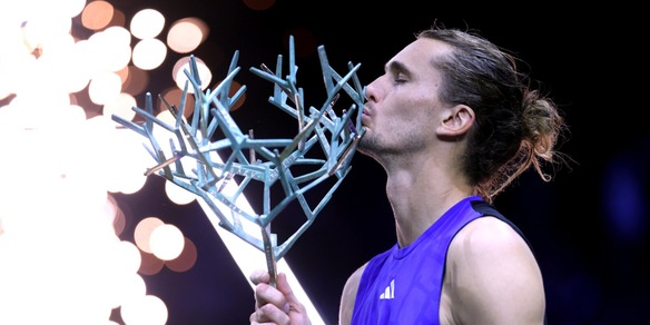 Zverev esclusivo prima delle Atp Finals: "Sinner e Alcaraz? Ecco come posso batterli"