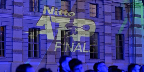 Lo show delle Atp Finals di Torino: dalla luce blu all'alta tecnologia
