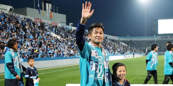 Infinito Miura: a 57 anni continuerà la sua carriera leggendaria