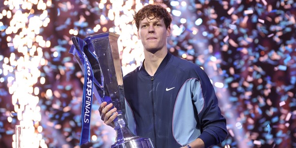 Sinner vince le Atp Finals: Fritz travolto in finale. Rivivi la diretta
