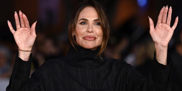 "Ilary Blasi lascia la villa di Totti": l'indiscrezione