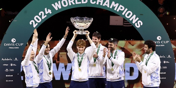 Sinner e Berrettini in sala stampa con la Coppa Davis, rivivi la diretta: tutte le dichiarazioni