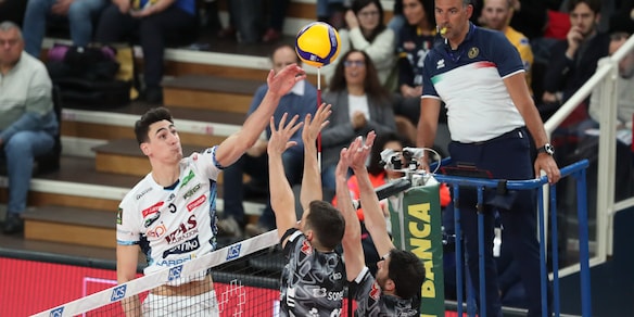 Trento soffre ma doma Padova