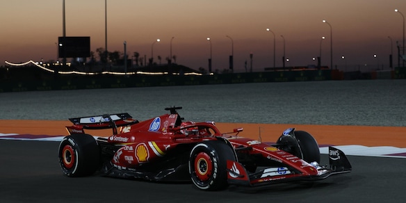 F1, Gp Qatar qualifiche Sprint: Sainz quarto, Leclerc quinto. Rivivi la diretta
