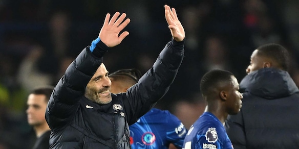 Chelsea secondo in classifica, i tifosi dedicano un coro a Maresca e lui reagisce così