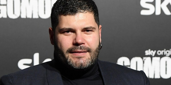 Salvatore Esposito truffato, l'attore voleva scovare talenti nel calcio: spariti 100mila euro