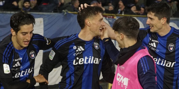 Pisa-Bari 2-0, Inzaghi in testa insieme al Sassuolo: rivivi la diretta