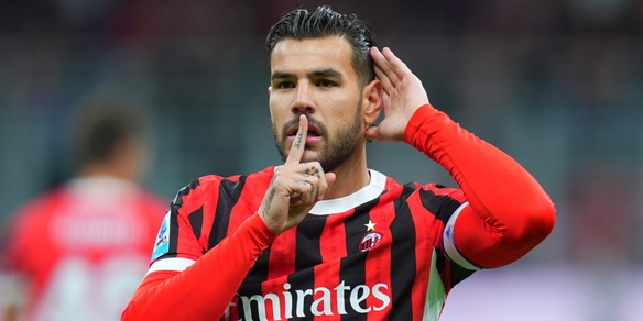 Milan, parla l'agente di Hernandez: "Theo vuole restare in rossonero"