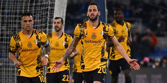 Lazio travolta all'Olimpico: l'Inter dilaga e ne fa sei, rivivi la diretta