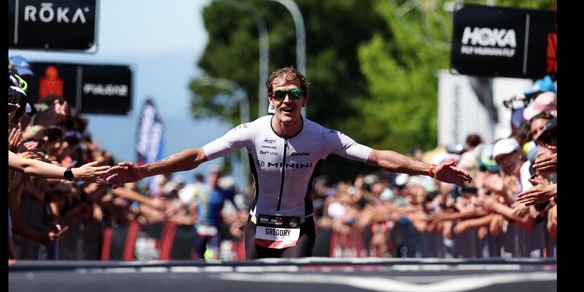Gregory Barnaby in vetta al mondo IRONMAN: il triatleta italiano conquista la prima edizione delle Pro Series