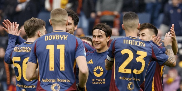 Roma-Parma, rivivi la diretta: cinque gol all’Olimpico, doppietta Dybala