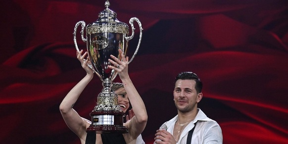 Federica Pellegrini e il messaggio del suo ballerino: la replica di Giunta è virale