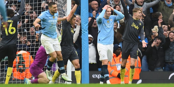 Manchester City, la crisi continua: solo un pari con l'Everton