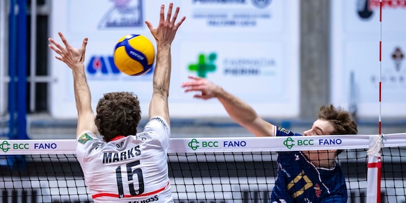 Brescia sbanca Cuneo, la Tinet vince a Reggio Emilia