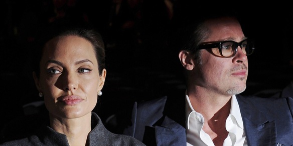 Brad Pitt e Angelina Jolie, firmato l'accordo di divorzio: "Lei è esausta"