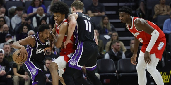 Nba, Oklahoma è inarrestabile, vincono anche Houston e Cleveland