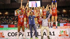 Intramontabile Foppapedretti Bergamo. Vince la sesta Coppa Italia