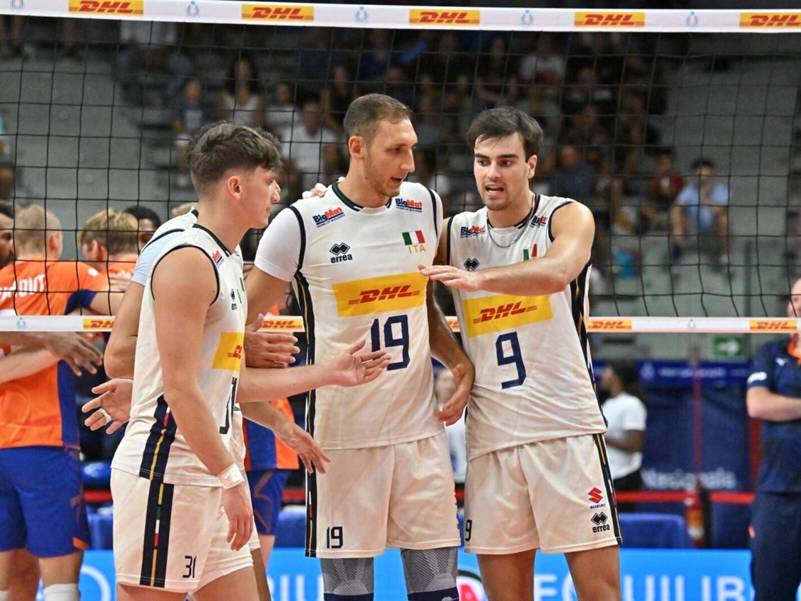<p>Italia-Germania è nella storia del volley: il set più lungo di sempre finisce 64-66!</p>