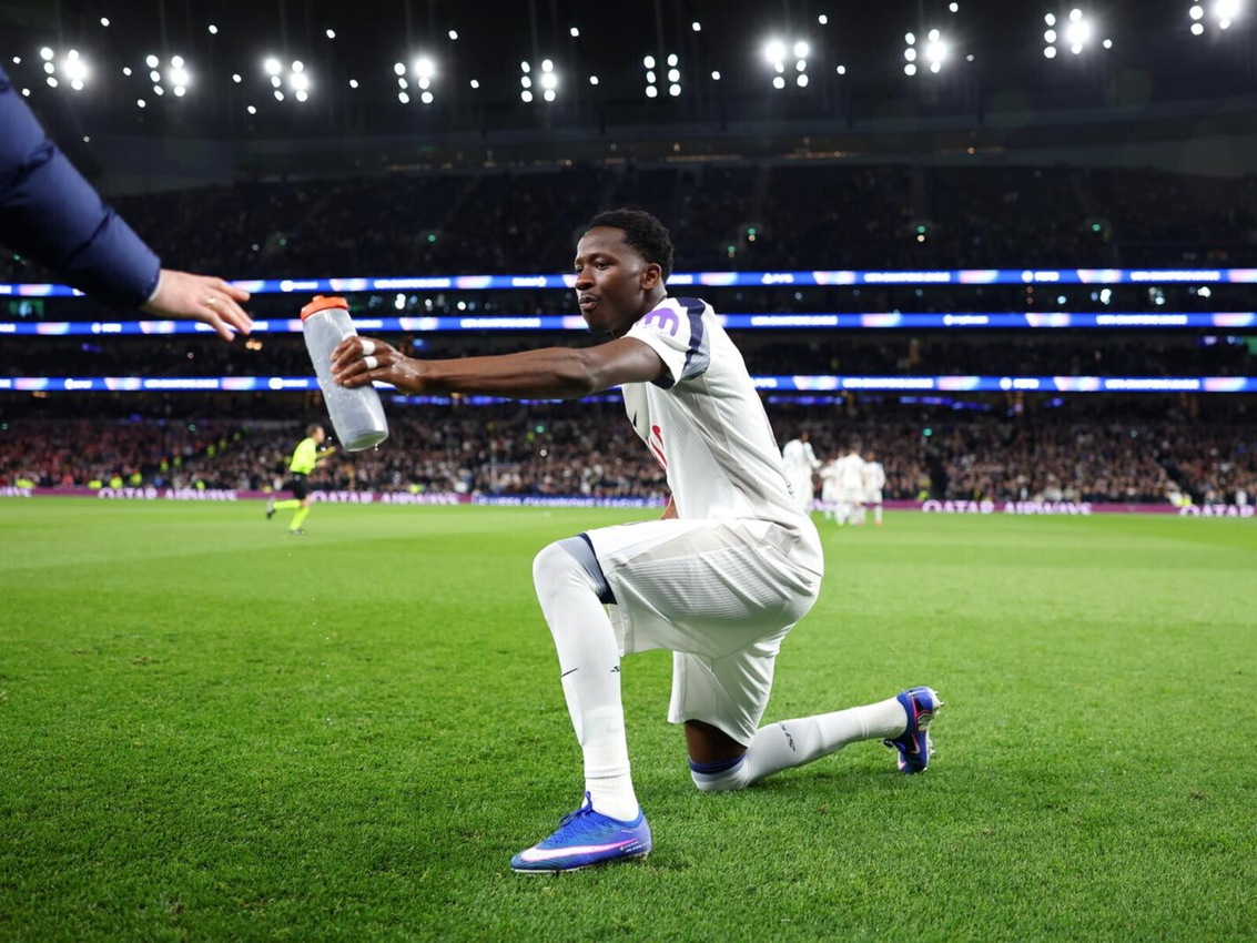 Juve, è arrivato Sarr: visite mediche al J Medical e firma VIDEO