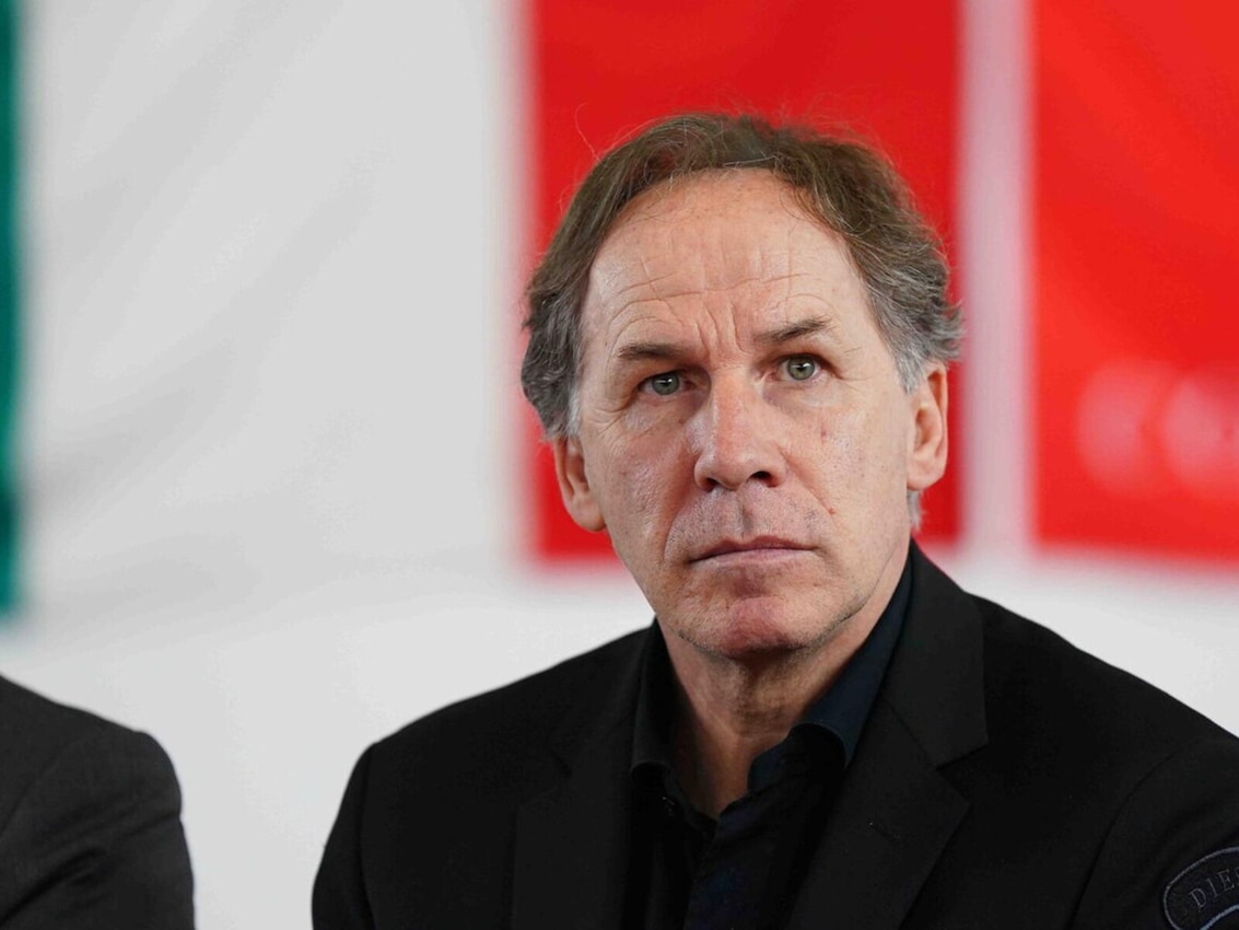 <p>Franco Baresi, il Milan smentisce la morte: "Momento delicato, rispettate la privacy"</p>