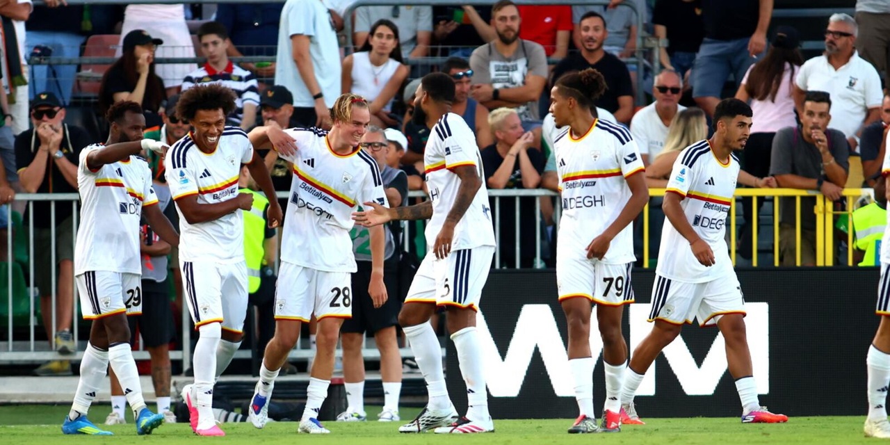 Lecce, buona la prima: Gorter e Tiago Gabriel mandano il Venezia ko