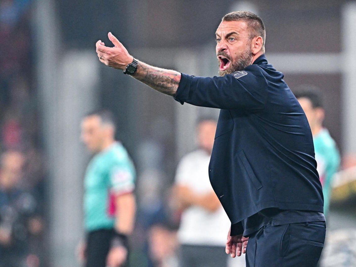 La delusione di De Rossi e i complimenti a Fabregas: "Como la squadra più forte che ho visto da quando sono al Genoa"