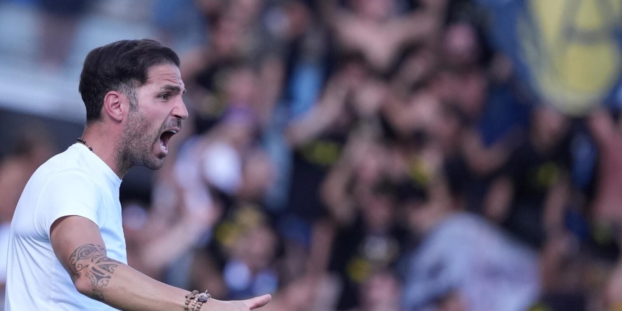 Fabregas attacca la Figc per l'infortunio di Kean: "Ha giocato con l'Italia con un problema. E adesso..."