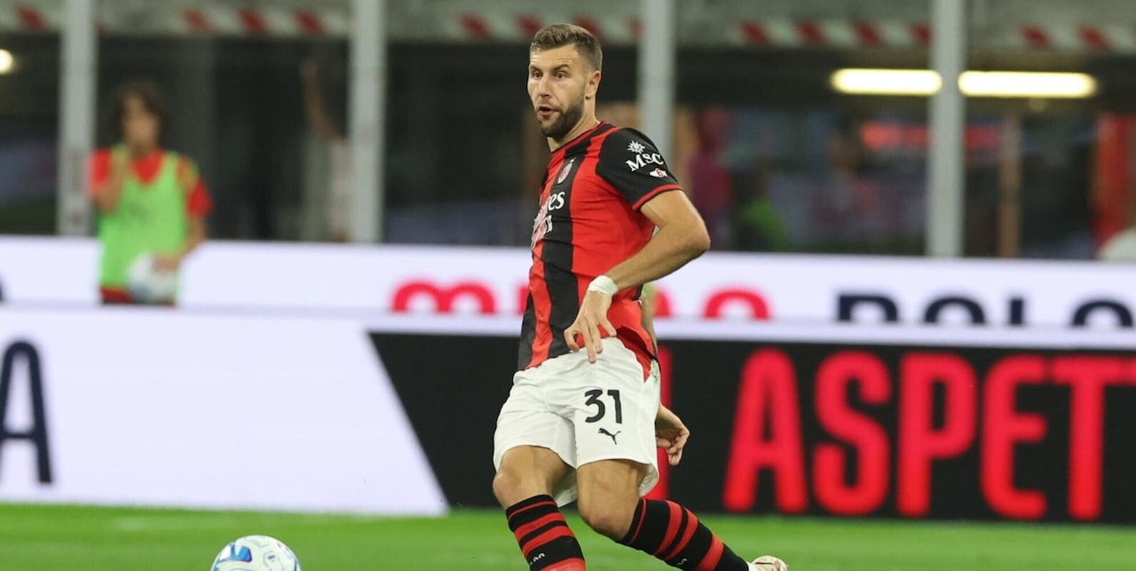 Pavlovic rinnova con il Milan: "Sono innamorato di questi tifosi"