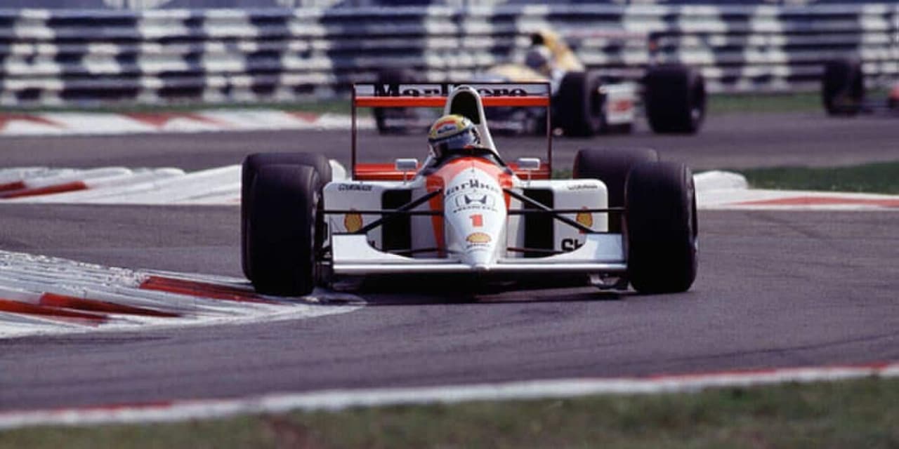 Le storiche McLaren di Senna, Hamilton, Berger e Piastri all'asta: il prezzo è altissimo
