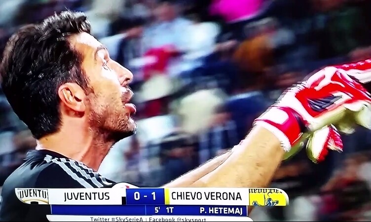 Lo Stadium fischia, Buffon: «Abbiamo bisogno di voi»