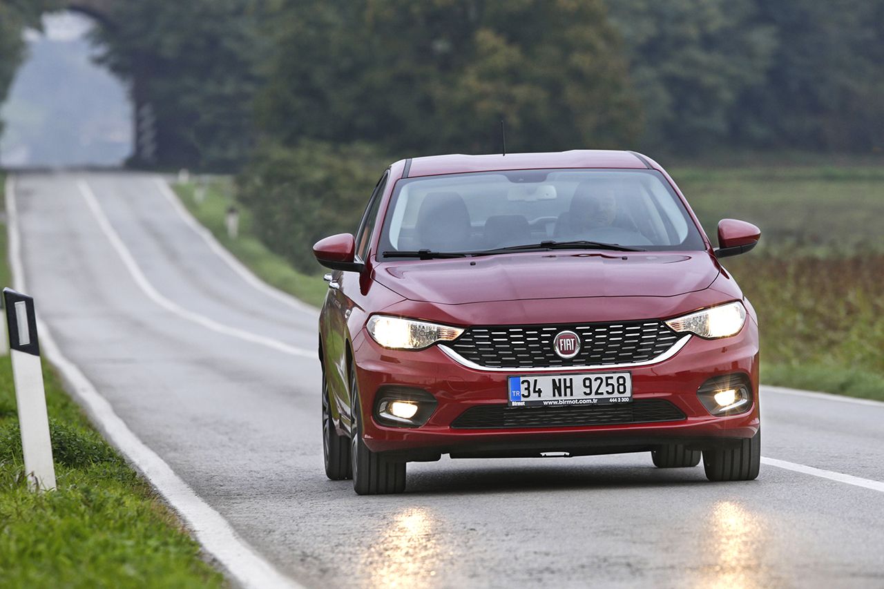 Nuova Fiat Tipo, foto e prezzi