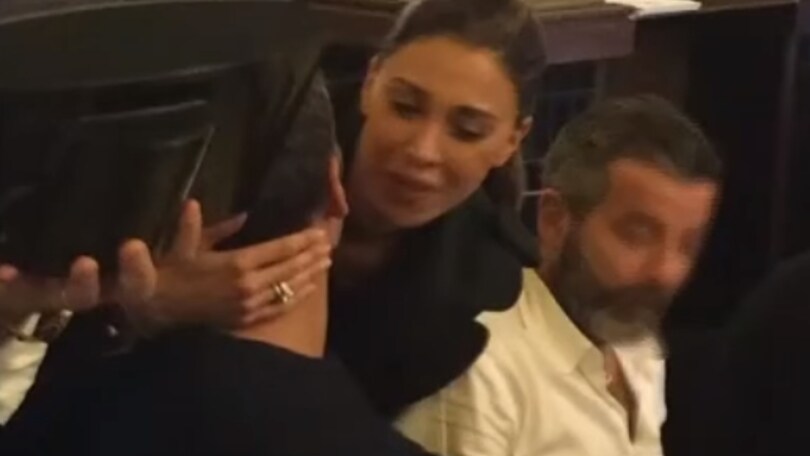 Belen Contro Striscia La Notizia Vieri Non E Il Mio Amante