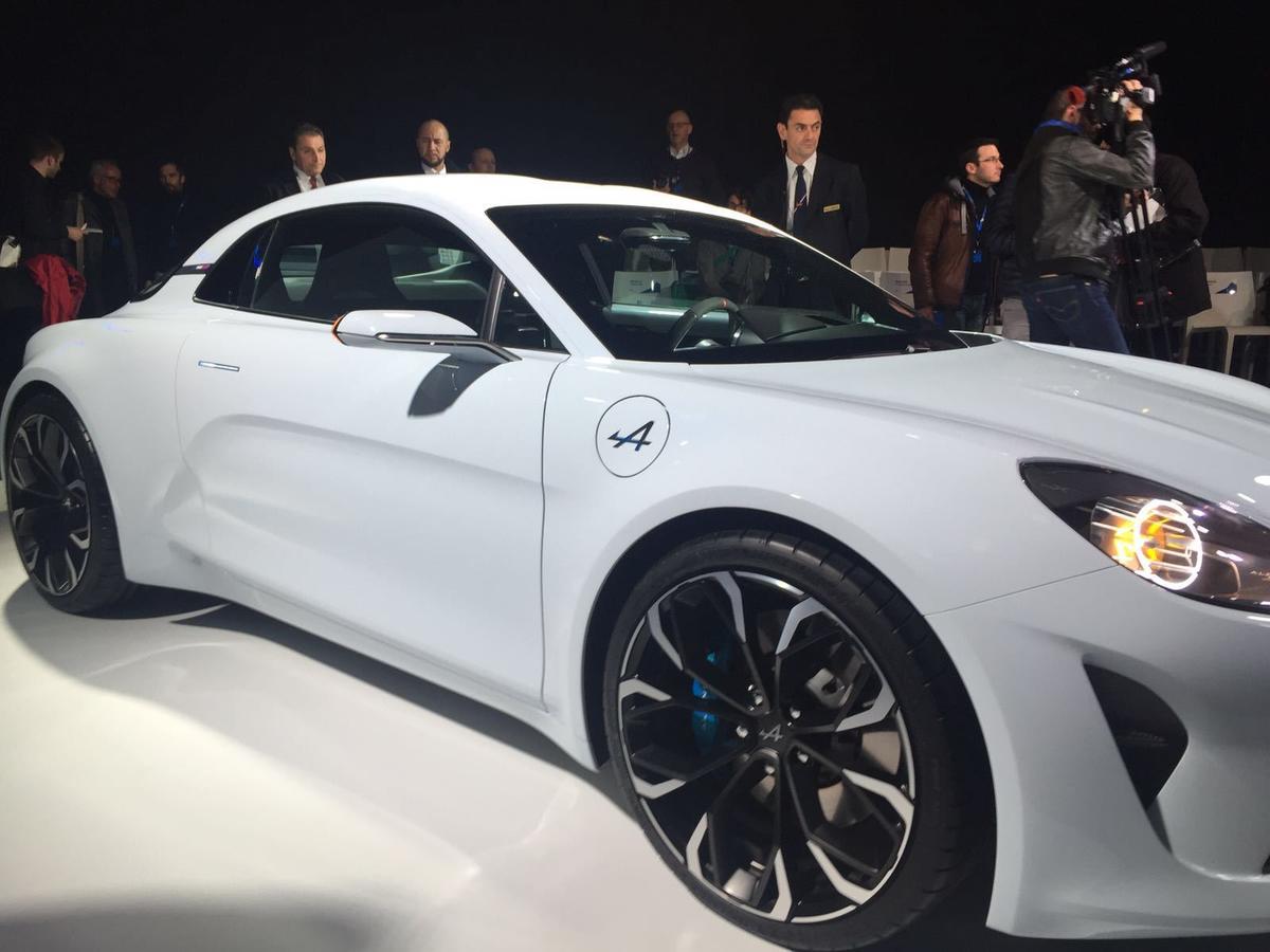 Alpine Vision concept, prove di sportiva in Casa Renault