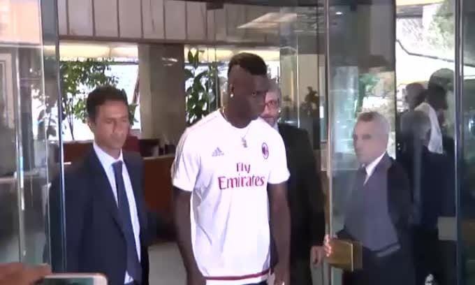 Milan, da Liverpool respingono Balotelli