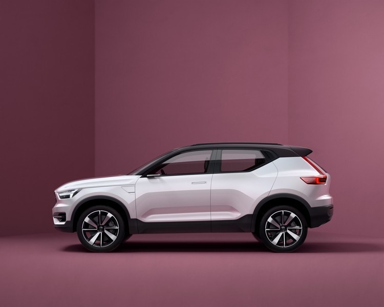 Volvo, prime immagini dei prototipi della Serie 40