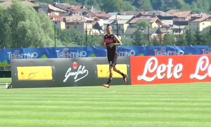 Il Napoli si allena a Dimaro