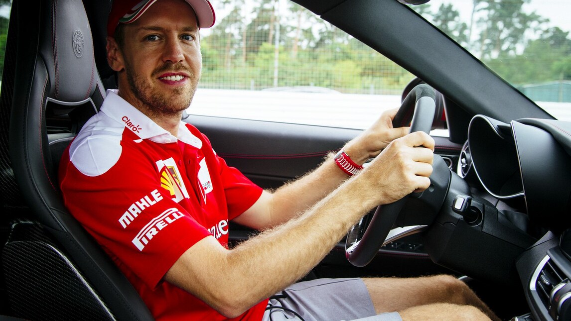 Vettel e Raikkonen a Hockenheim con la Giulia Quadrifoglio