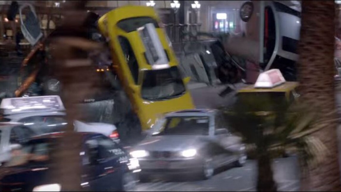 Jason Bourne, le auto distrutte: foto