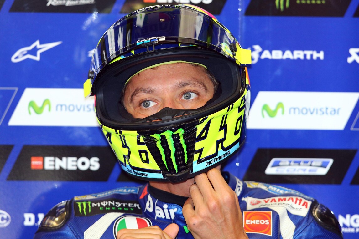 MotoGp Silverstone: vince Vinales, Rossi terzo