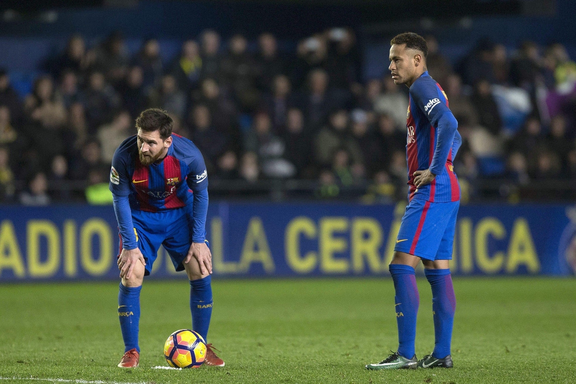 Neymar, assist a Messi: