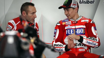 MotoGp, Lorenzo: &laquo;Sar&agrave; difficile lottare per il mondiale&raquo;