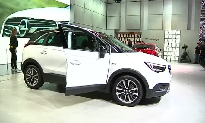 Opel Crossland X, il nuovo urban crossover