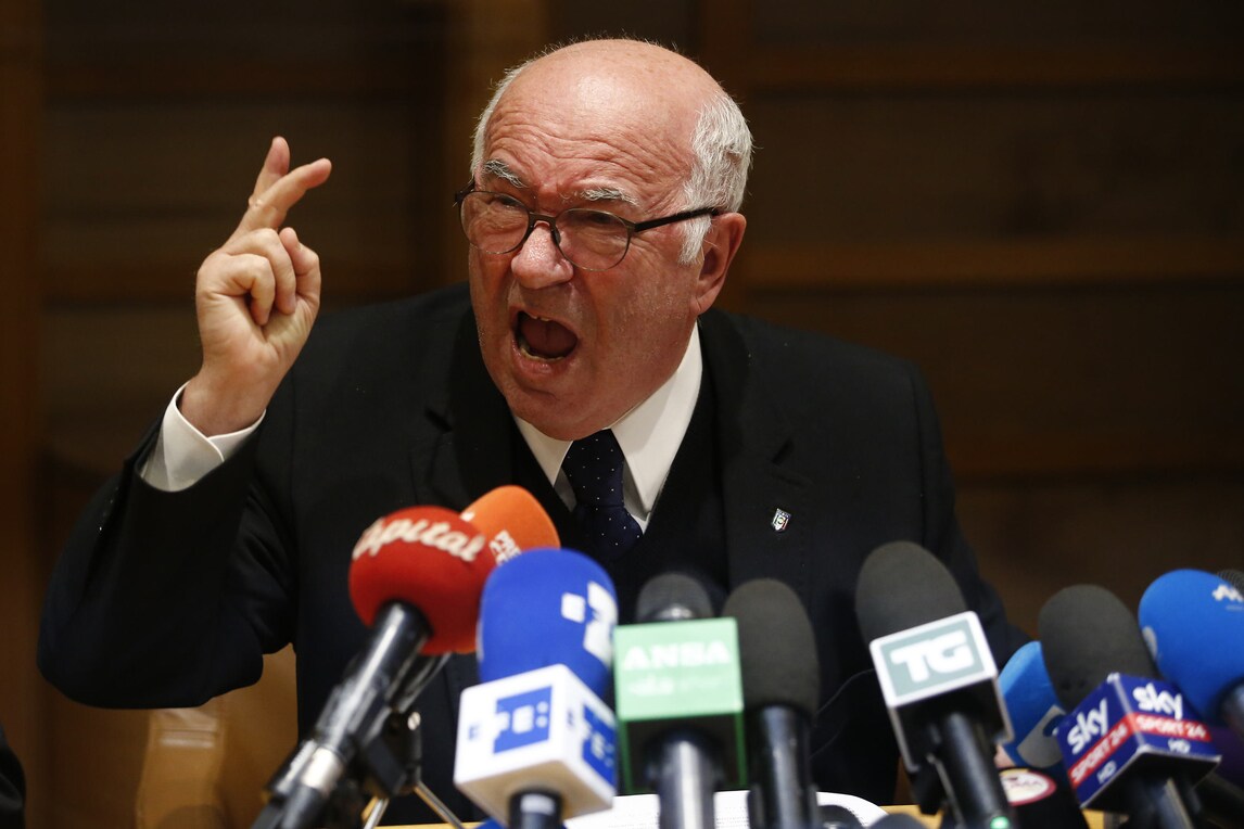 Superlega, Tavecchio: “La Uefa non può escludere Juve, Barça e Real“