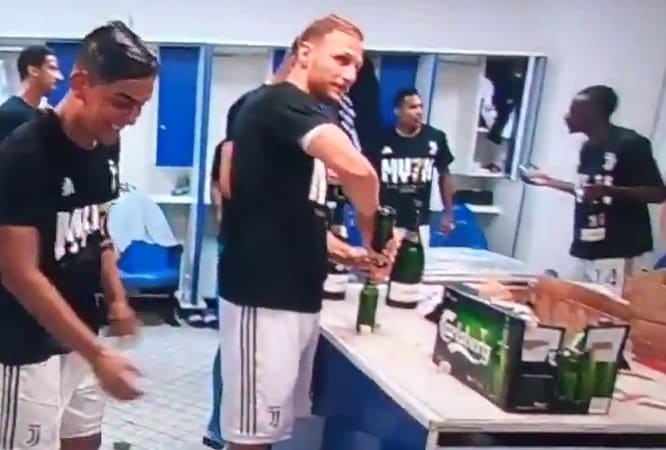 Juventus, Howedes stappa le birre così