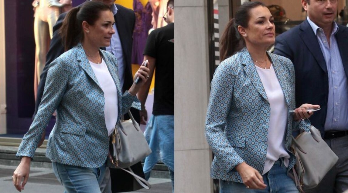 Alena Seredova, shopping a Milano