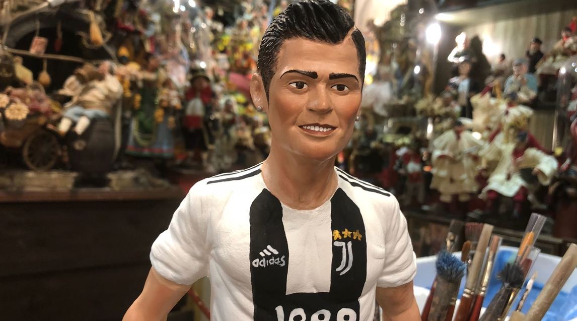 Cristiano Ronaldo è già della Juve nel presepe!