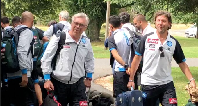 Il Napoli sbarca a Dublino per sfidare il Liverpool