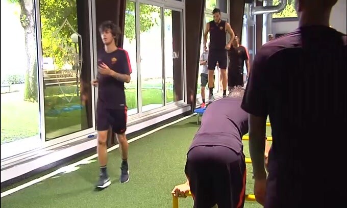 Manolas vuole la Roma a vita
